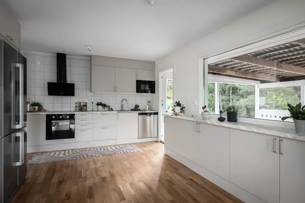 Cuisine - Renovated Villa with Fireplace in Grödby