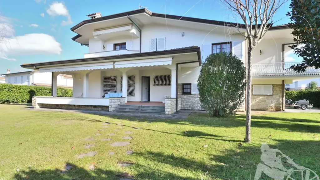 Välivaade - Villa with Garden in Forte Dei Marmi