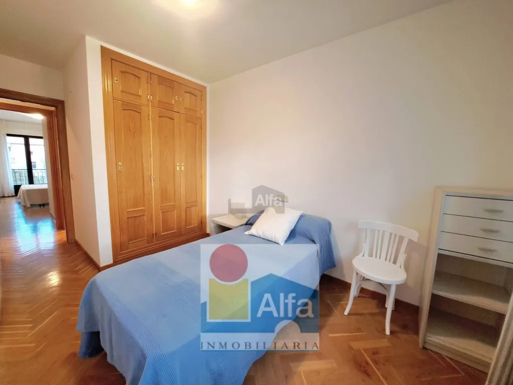 Magamistoad - Apartment with Garage in Rural Area, Madrona