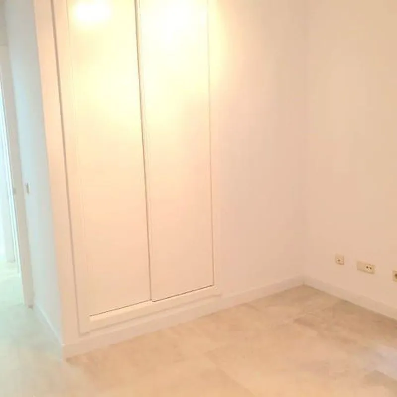 Pièces - Reformed Flat with Elevator in Las Palmas Centre