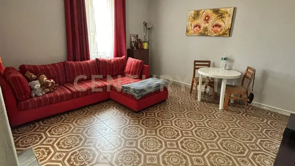 Séjour - Spacious Flat to Renovate in Catania