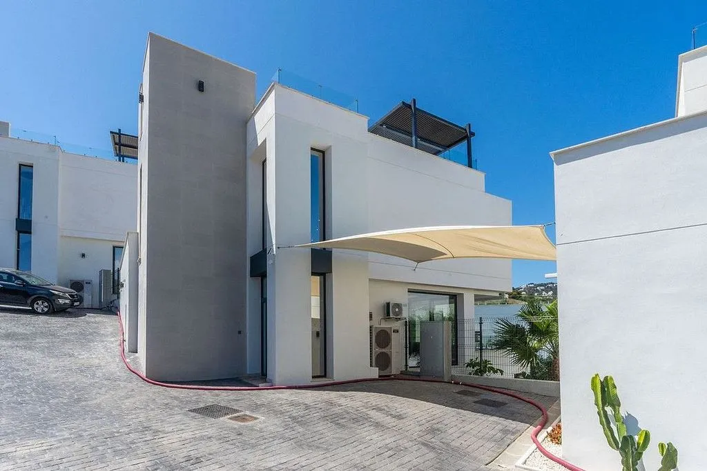 Extérieur - Modern Villa with Pool in La Cala Resort
