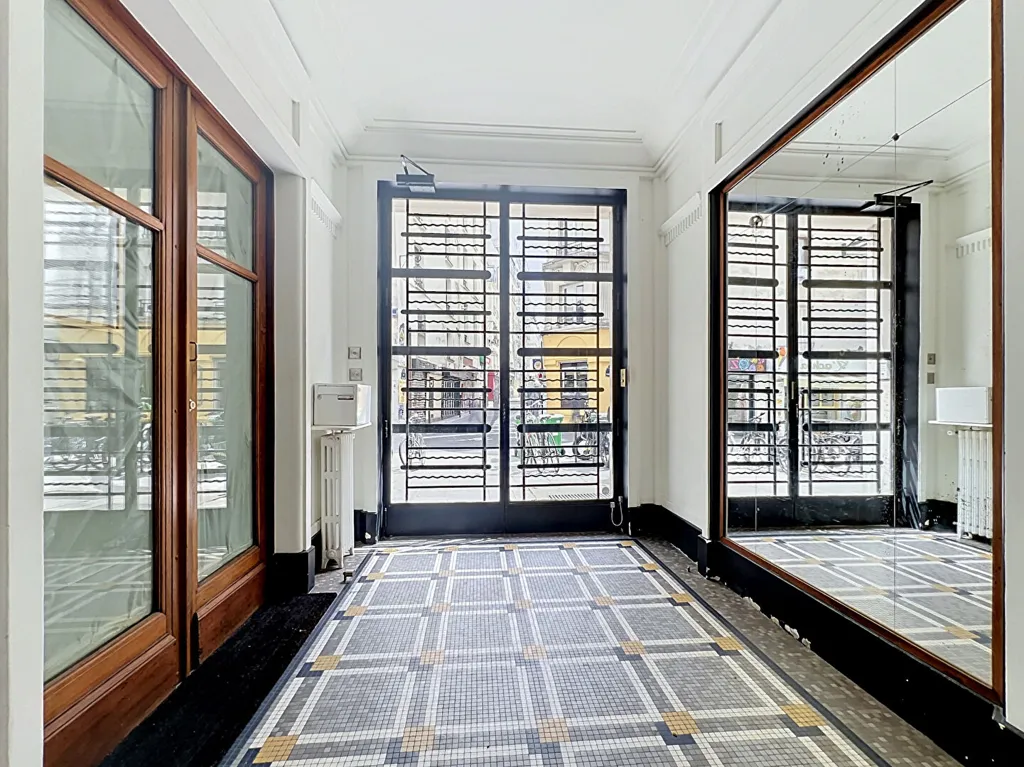Entrée - Grand Studio sur Cour à Paris 2ème