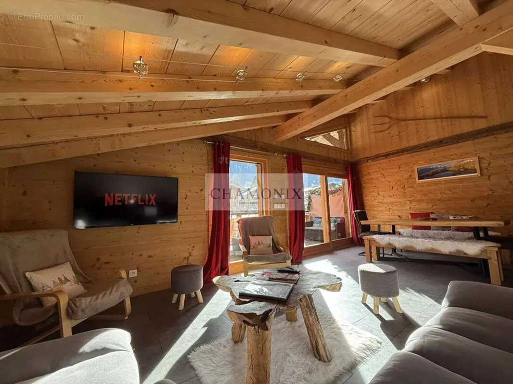 Séjour - Appartement avec Balcon à Les Houches