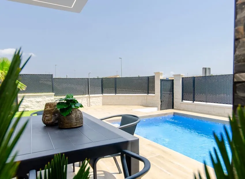 Piscine - Semi-Detached Villa with Private Pool in Vistabella