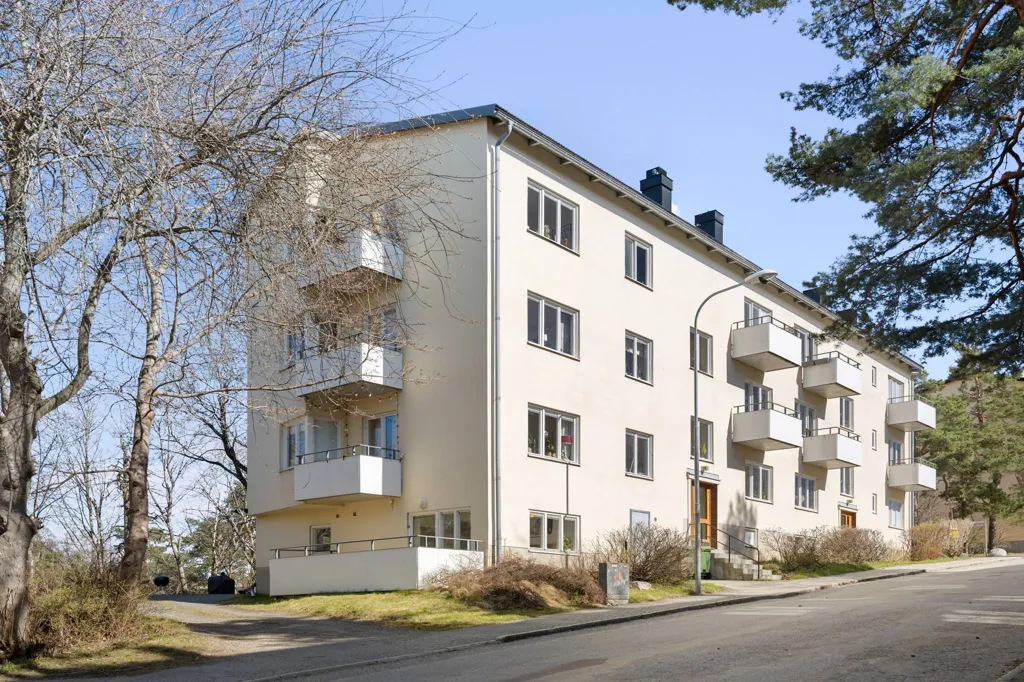 Välivaade - Spacious 2.5-Bedroom Flat with West-Facing Terrace in Hammarbyhöjden