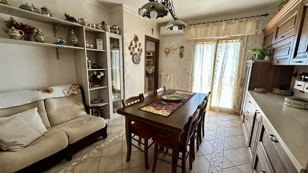 Söögituba - Modern Apartment with Balconies in Ragusa