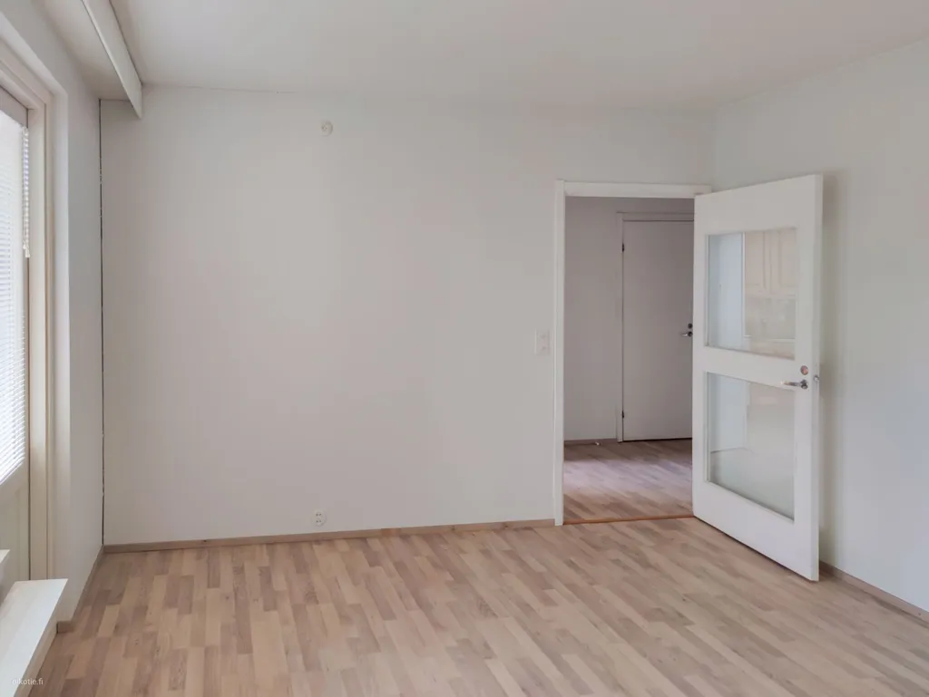 other_room