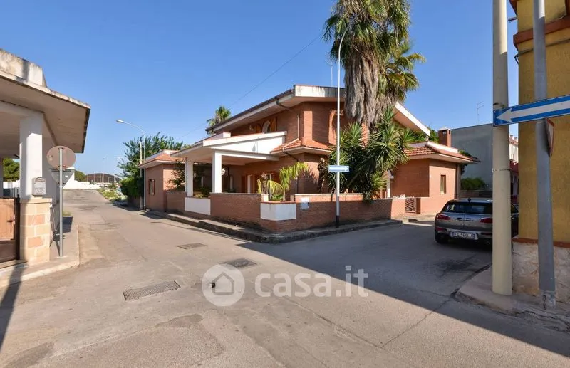 Esterno - Modern Villa with Garden in Torricella