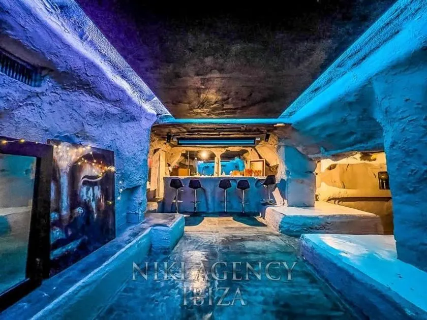 Pièces - Luxury Villa with Sea View in Cap Martinet