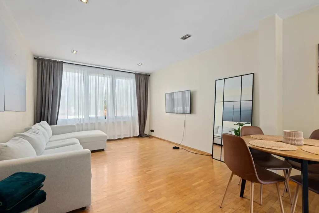 Elutuba - Move-in Ready Apartment with Garden in Wilrijk