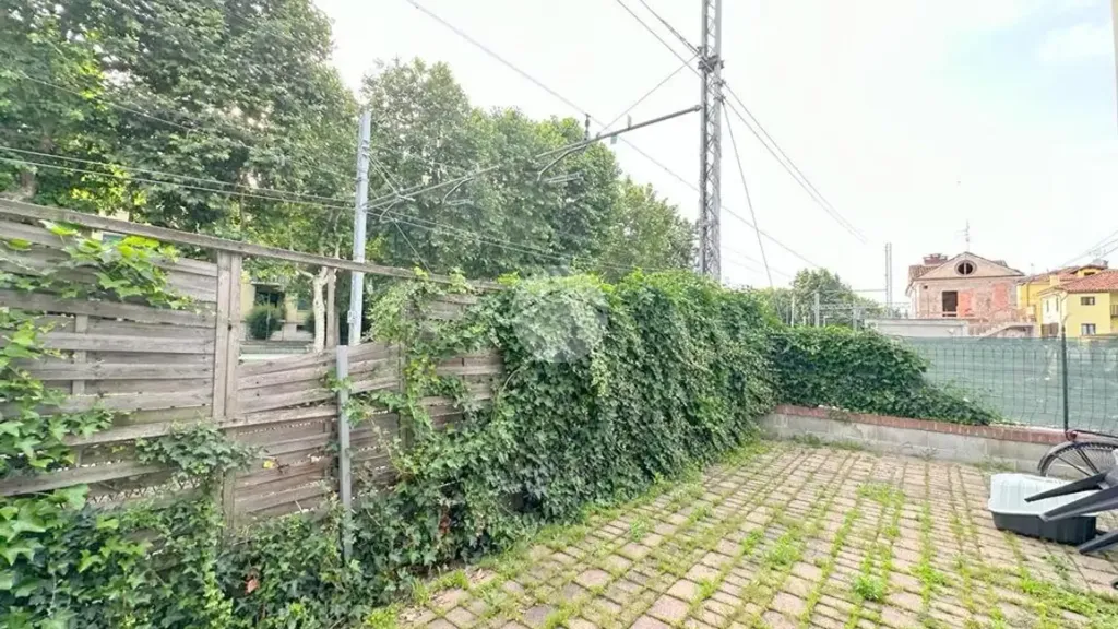 Jardin - Renovated Apartment with Courtyard in Savigliano