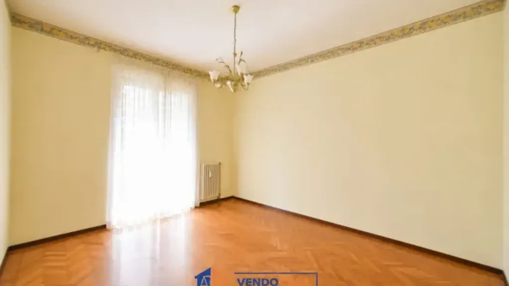 Rooms - Twin-Storey Apartment with Balcony in Turin