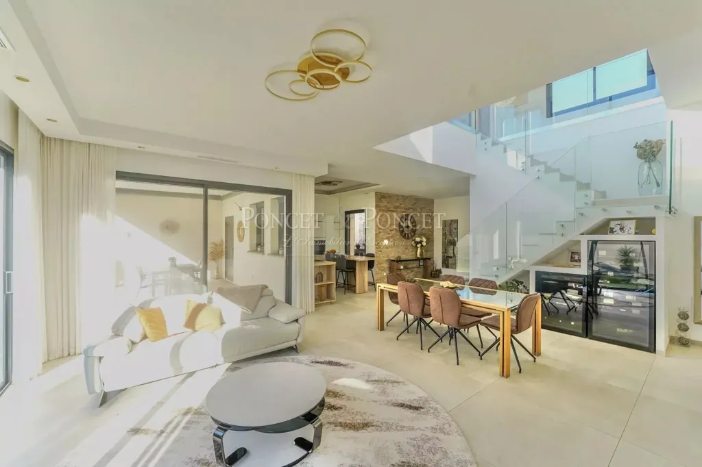 Séjour - Villa Contemporaine avec Piscine à Lattes
