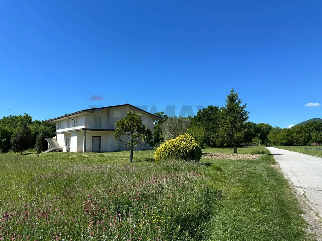 Giardino - Customisable House with Balcony in Rocchetta a Volturno