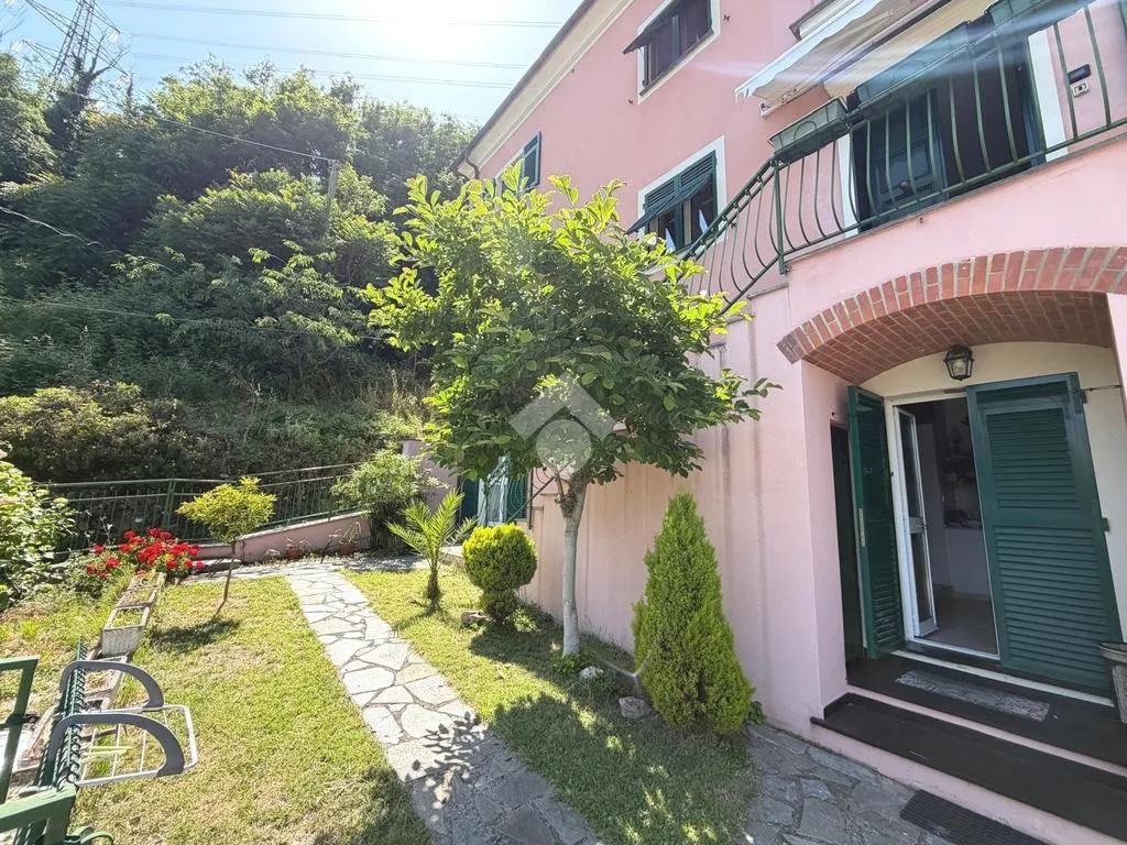 Extérieur - Villa with Terrace and Garden in Serra Riccò