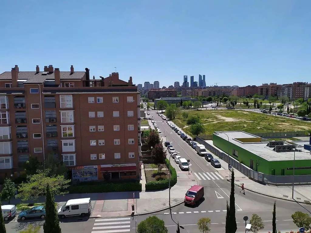 Välivaade - Penthouse Flat with Pool in Sanchinarro