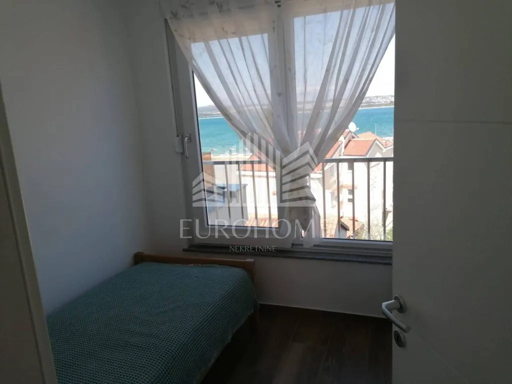 Chambres - Two-Bedroom Apartment with Sea View in Pašman