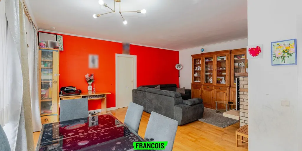 Söögituba - Bright Apartment with Balcony in Ganshoren