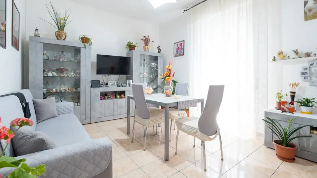 Söögituba - Spacious Apartment with Garage in Guiglia