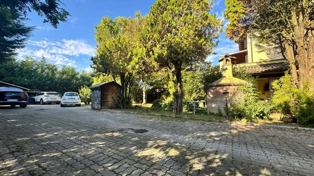 Extérieur - Rustic Villa with Garden in Castelfranco Emilia