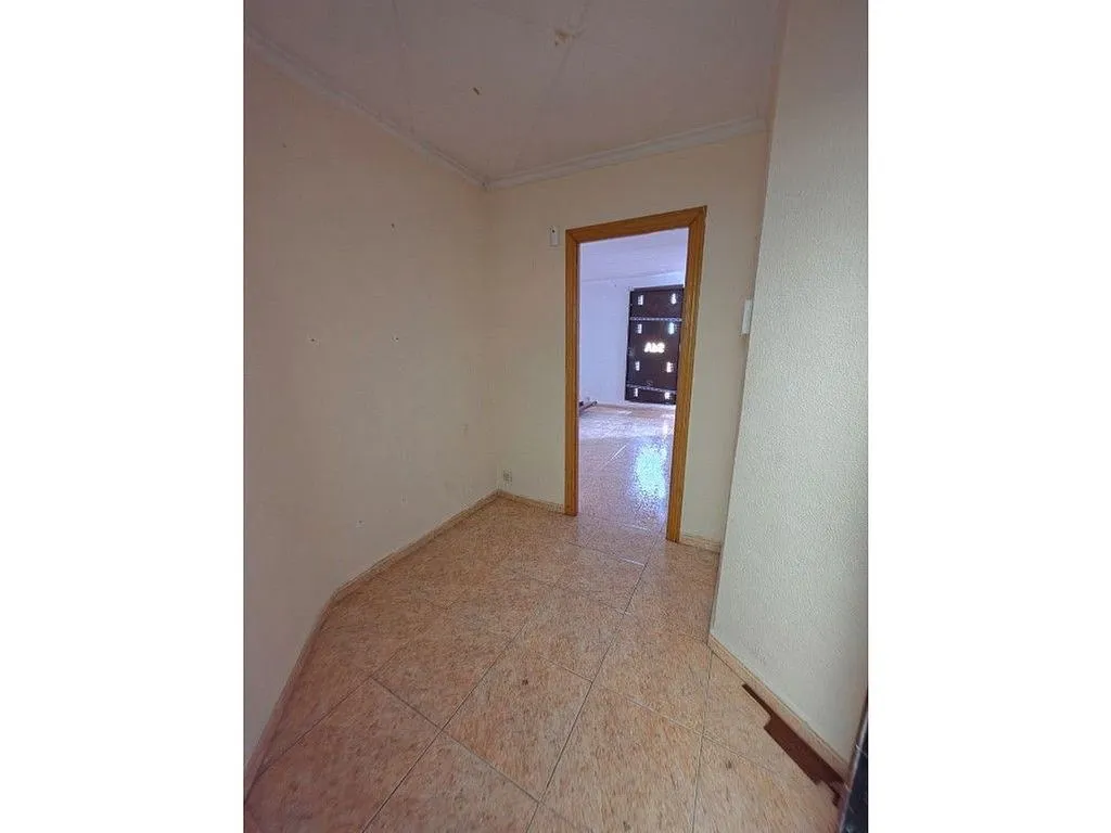 hallway_entrance