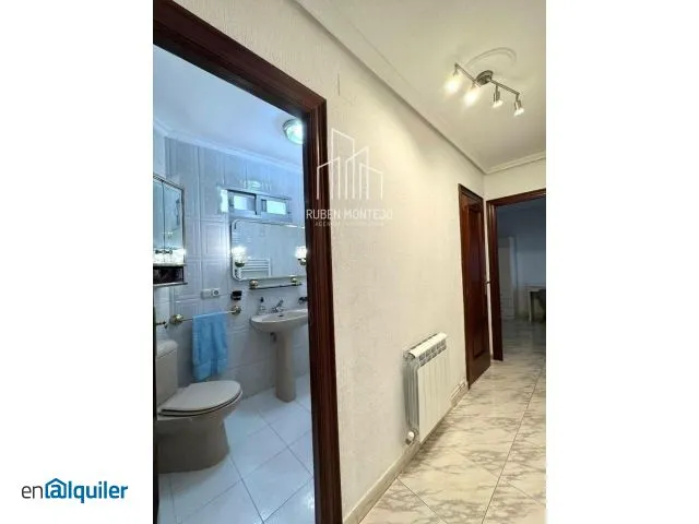 Vannitoad - Student Flat with Terrace near Corte Inglés