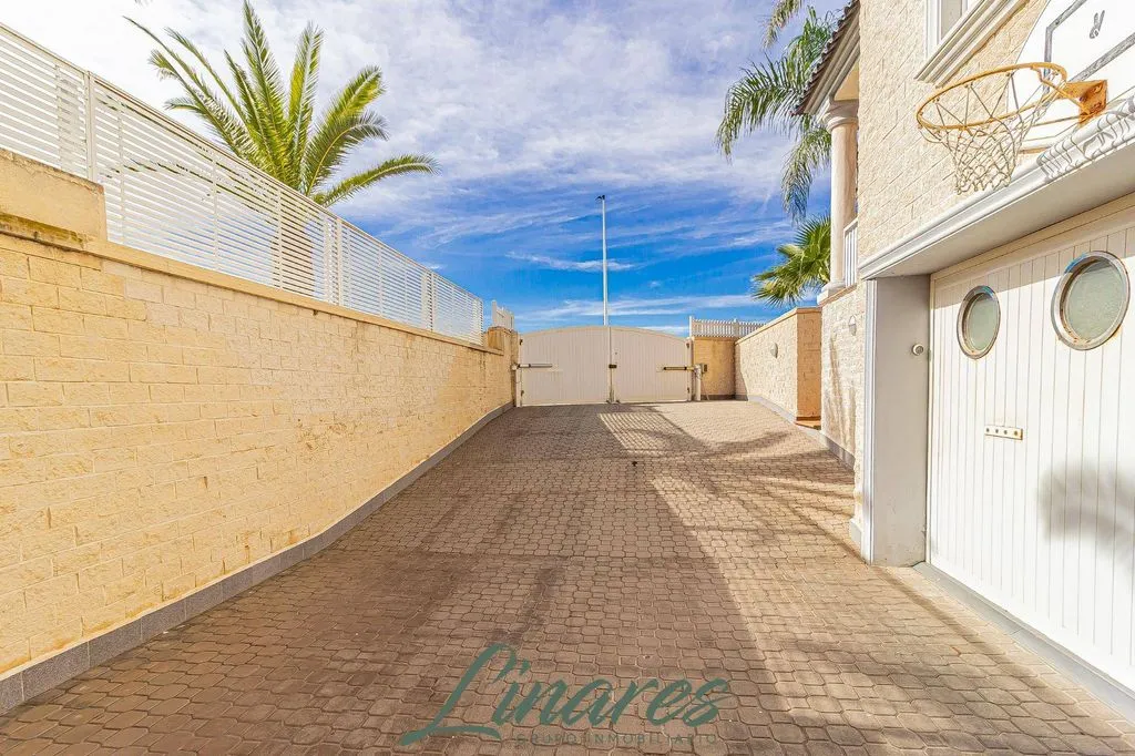 Välivaade - Luxury Villa with Sea View in La Manga del Mar Menor