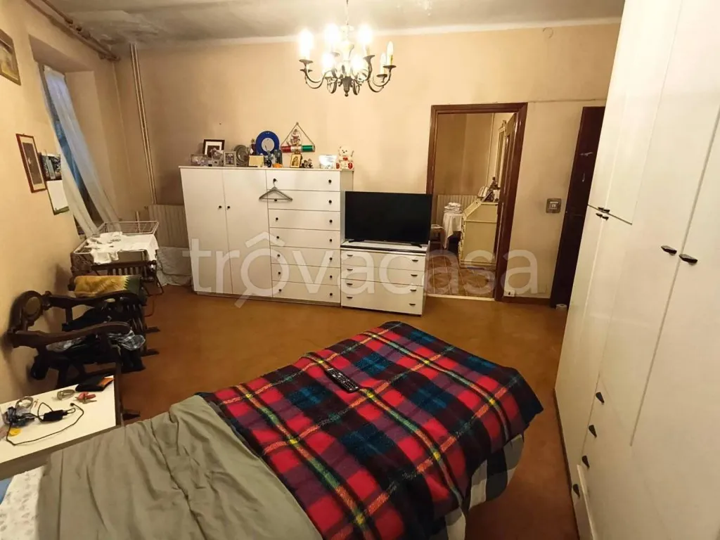 Chambres - Apartment with Balcony in Sommariva Perno