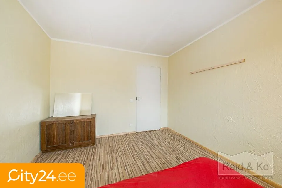 Bedrooms - Spacious 4-Bedroom Apartment with Forest View in Ruumu