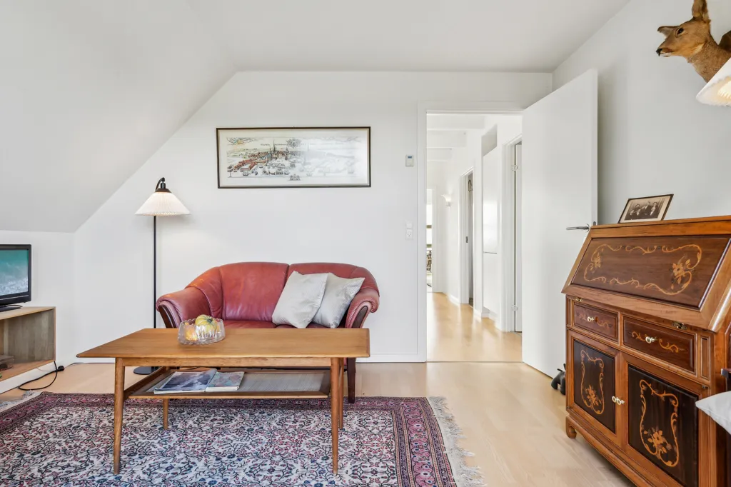 Elutuba - Modern Villa with Water View in Faxe