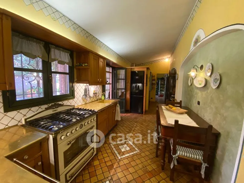 Köök - Significant Villa with Private Garden in Luzzara