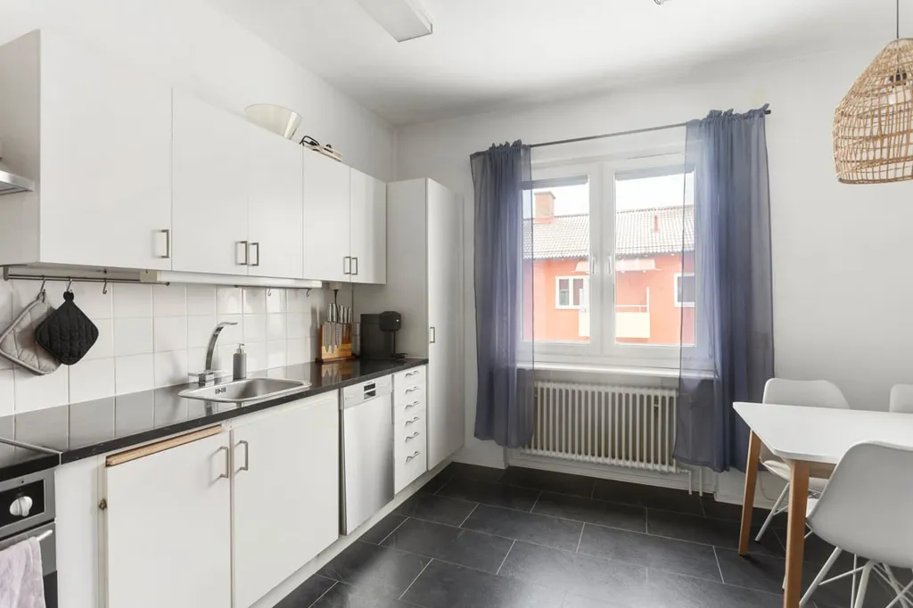 Kitchen - 2-Bedroom Flat with South-Facing Balcony in Sölvesborg