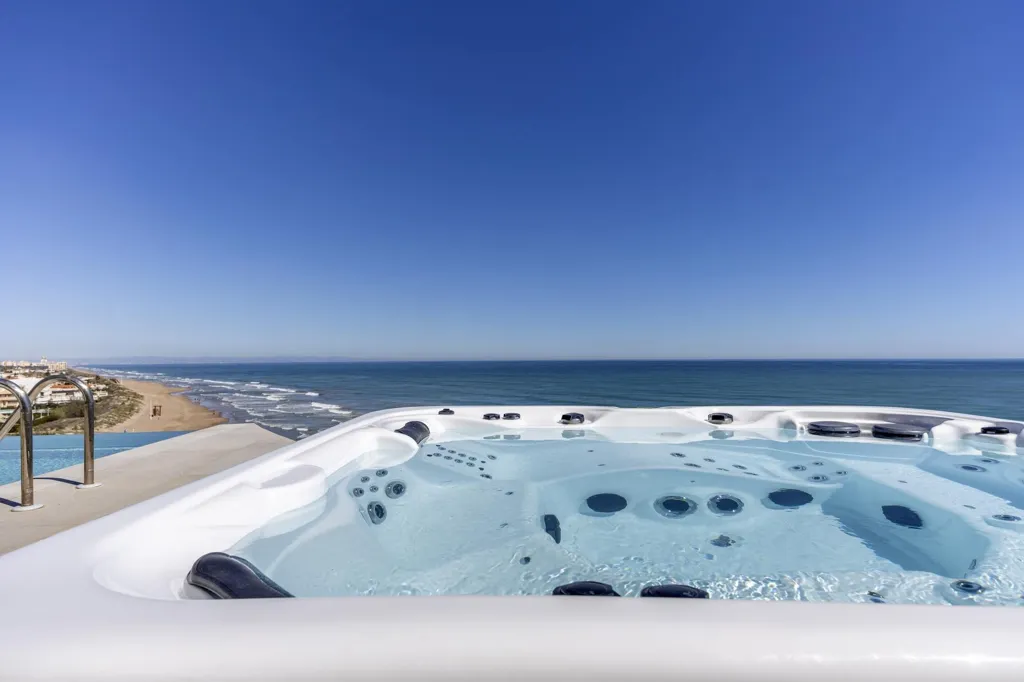 Piscine - Villa with Sea Views and Pool in Cullera