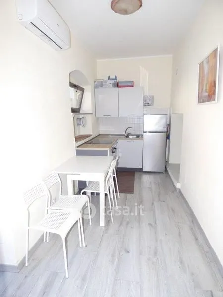 Söögituba - Characterful Two-Bedroom Flat in Viterbo