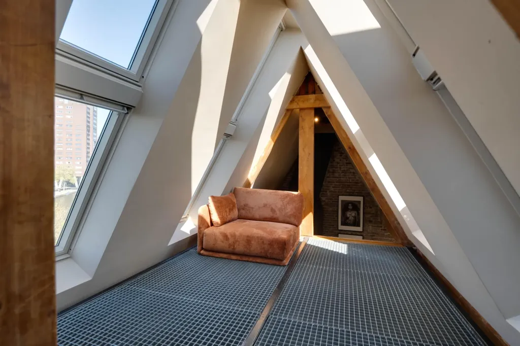 Toad - Renovated Gallery Flat with Rooftop in Coolhaven