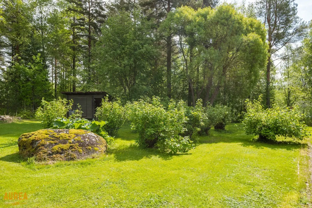 Giardino - Modernised Detached House with Garden in Ii