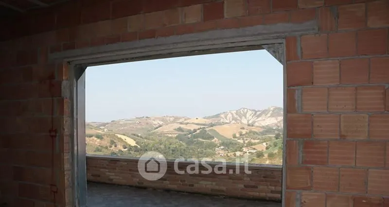 Pièces - Villa with Terrace in Montefino