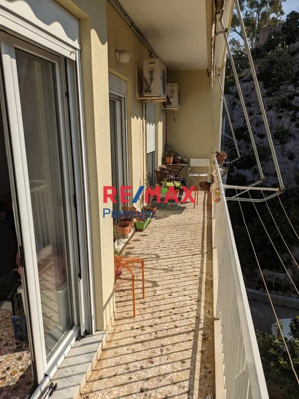 Rõdu - Apartment with Balcony in Kallithea, Athens