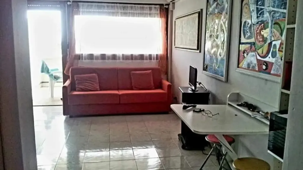 Elutuba - Seafront Studio with Pool in Quercianella