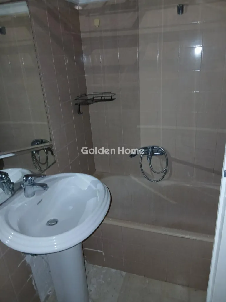 Salles de bain - Apartment with Mountain View in Goudi