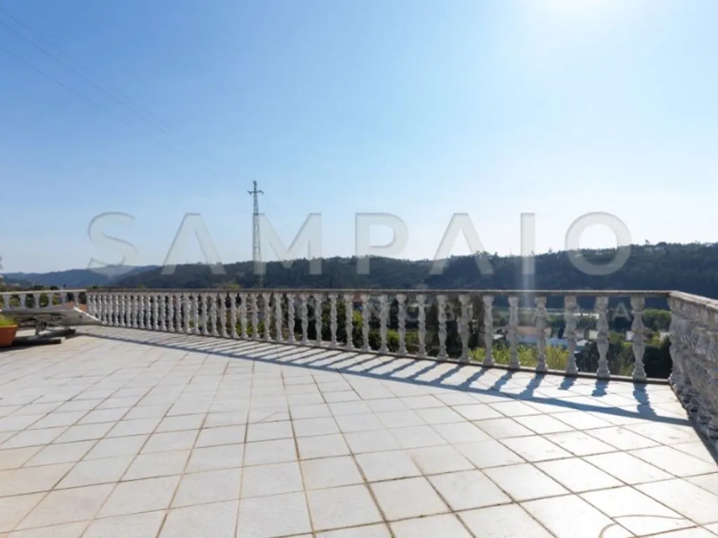 Terrass - Luxury House with River View in Gondomar