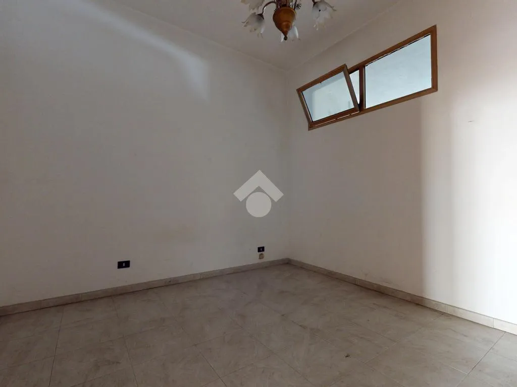 Toad - Duplex Apartments with Private Garden in Oria