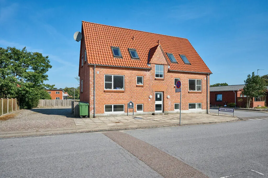 Välivaade - Two-Bedroom Terraced House in Vemb