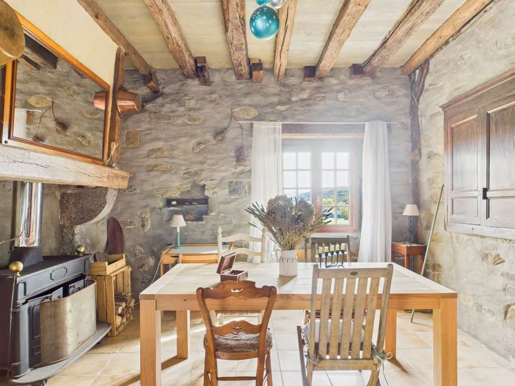 Sala da pranzo - Historic Basque Farmhouse with Gîte in Hasparren