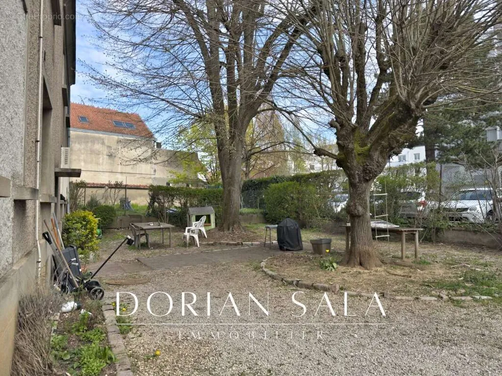 Korter asukohas Dijon