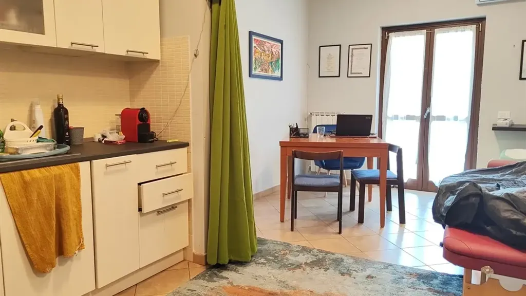 Köök - Apartment with Terrace in Castelverde, Rome