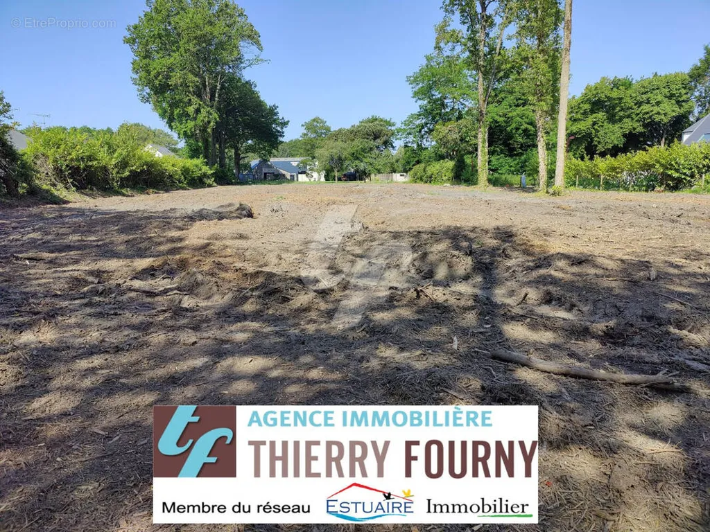 Giardino - Constructible Land with Impasse in Notre-Dame-Des-Landes
