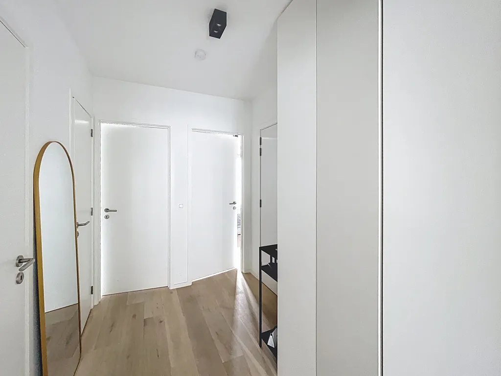 Entrée - Appartement 2 Chambres avec Vue Canal à Bruxelles