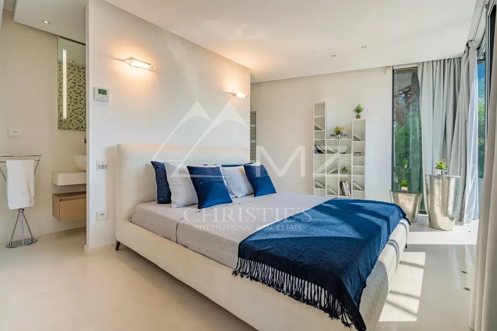 Chambres - Villa Contemporaine avec Piscine près du Club 55 à Pampelonne